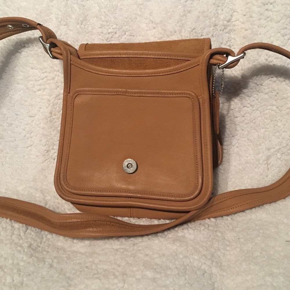 Coach Handbag - Picture 3 of 5
